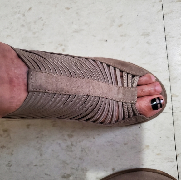 # 011 MIA Suede Booties NWOT - Picture 2 of 8